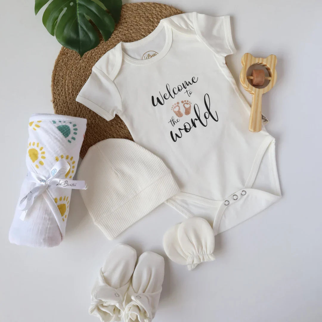 newborn coming home dresses White Ruffle Coming Home Outfit for Baby Girl NB / FOOTIE & BLANKET