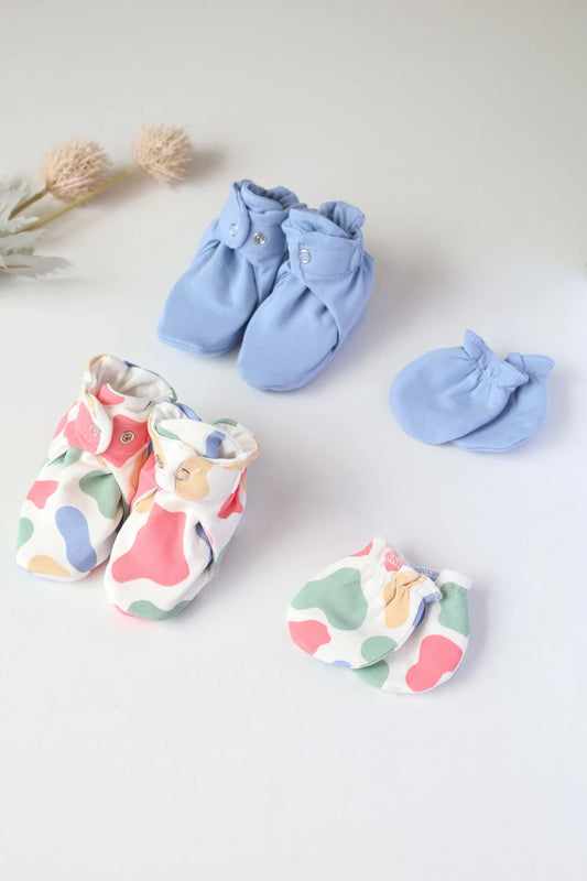 Camo-Fluff-Baby-Mittens-and-Booties