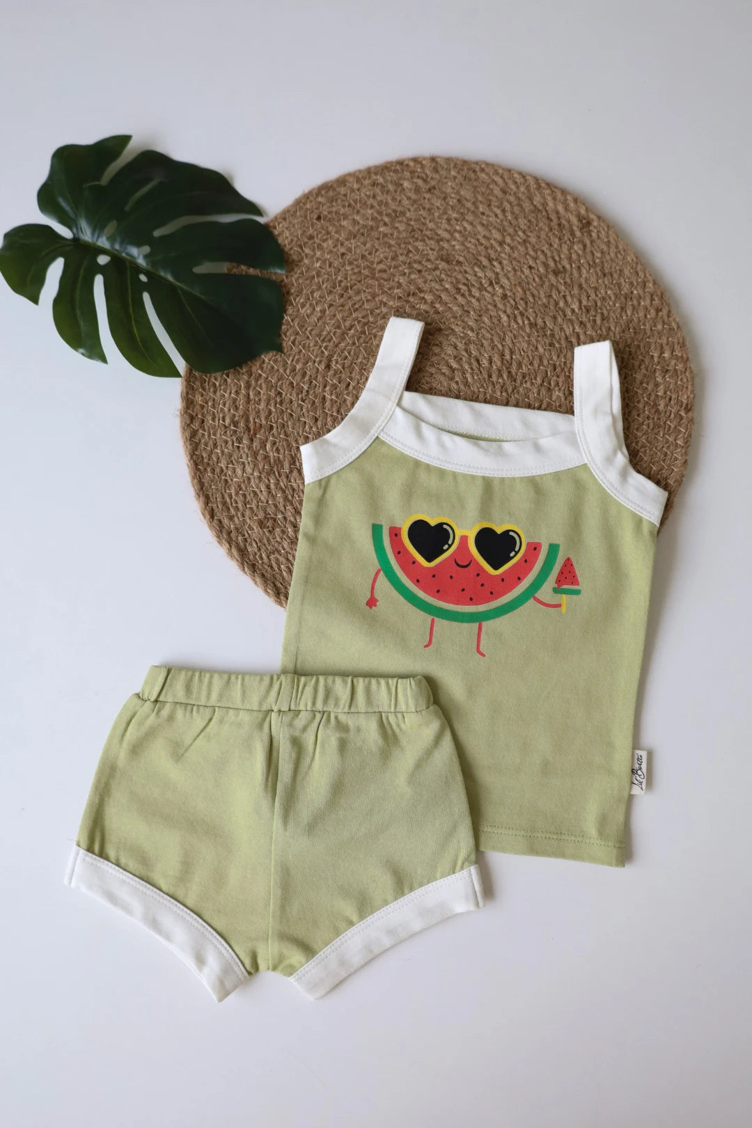 Chill-ON-Kids-Vest-and-Shorts