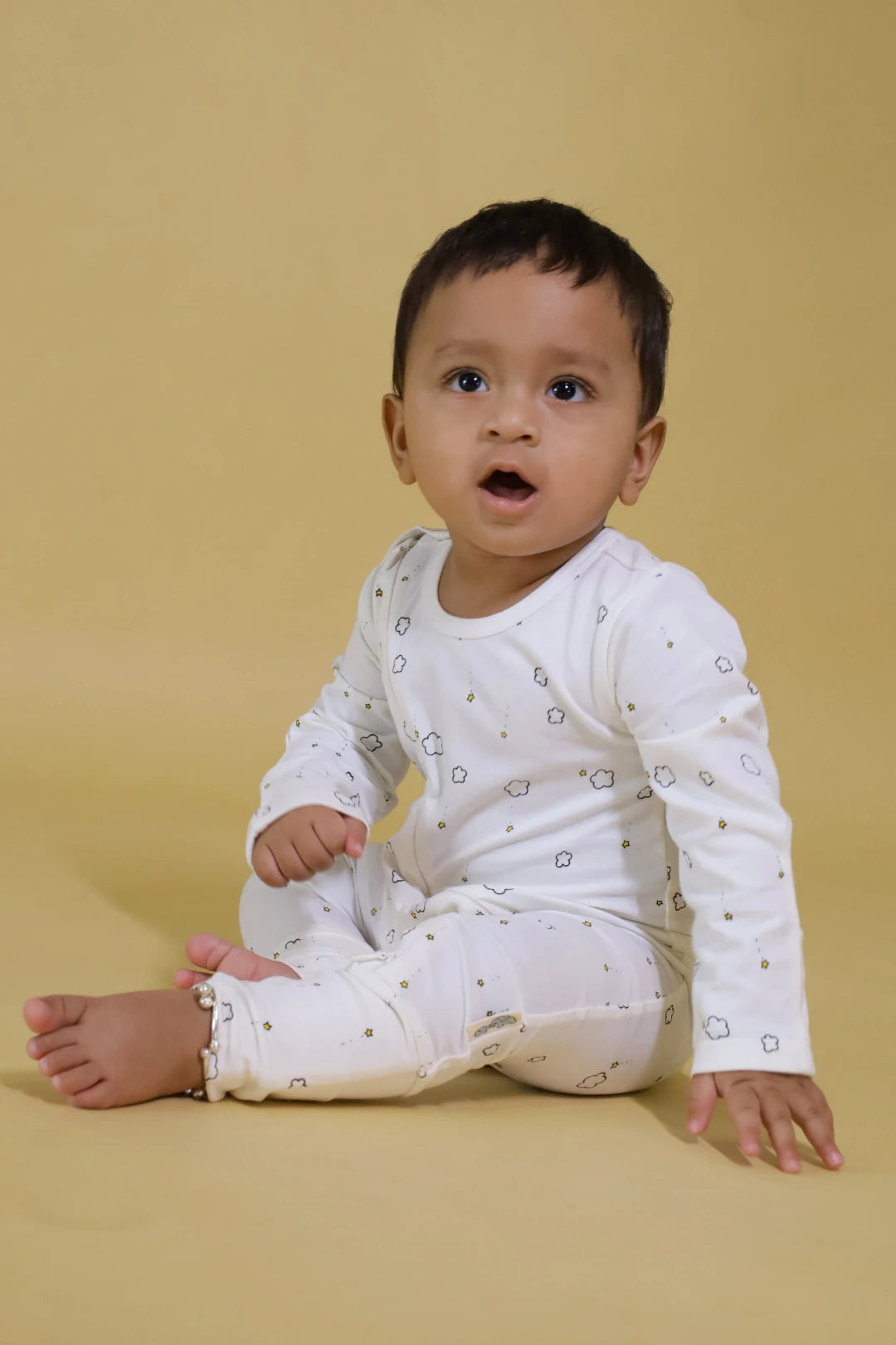 Cloud-N-Star-Twinkle-Suit-Newborn-Baby-Sleepsuit