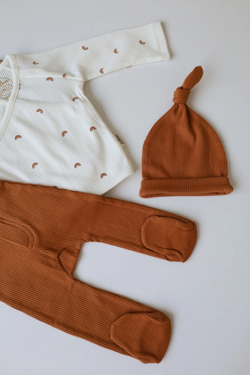 Cocoa-Curve-Newborn-Clothes-Set