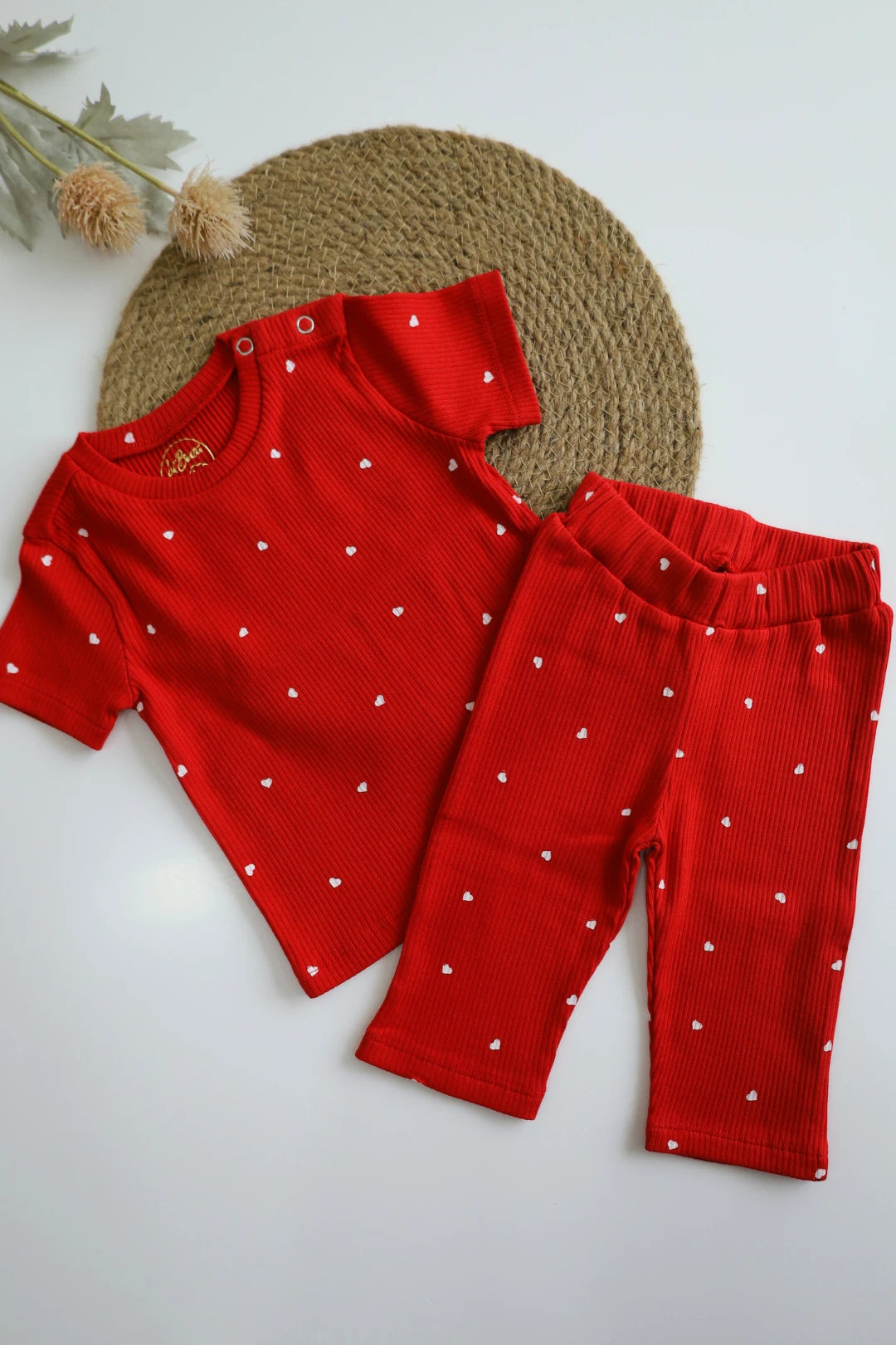 Crimson-Heart-Kids-T-Shirt-and-Pant-Set