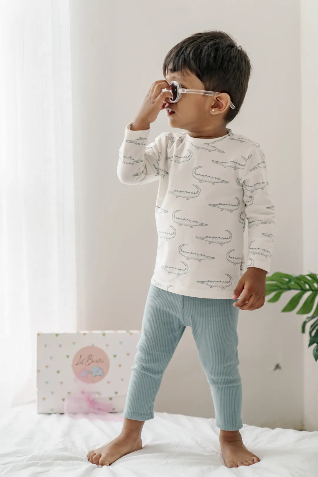 Crocodile-Kids-T-Shirt-and-Pant-Set