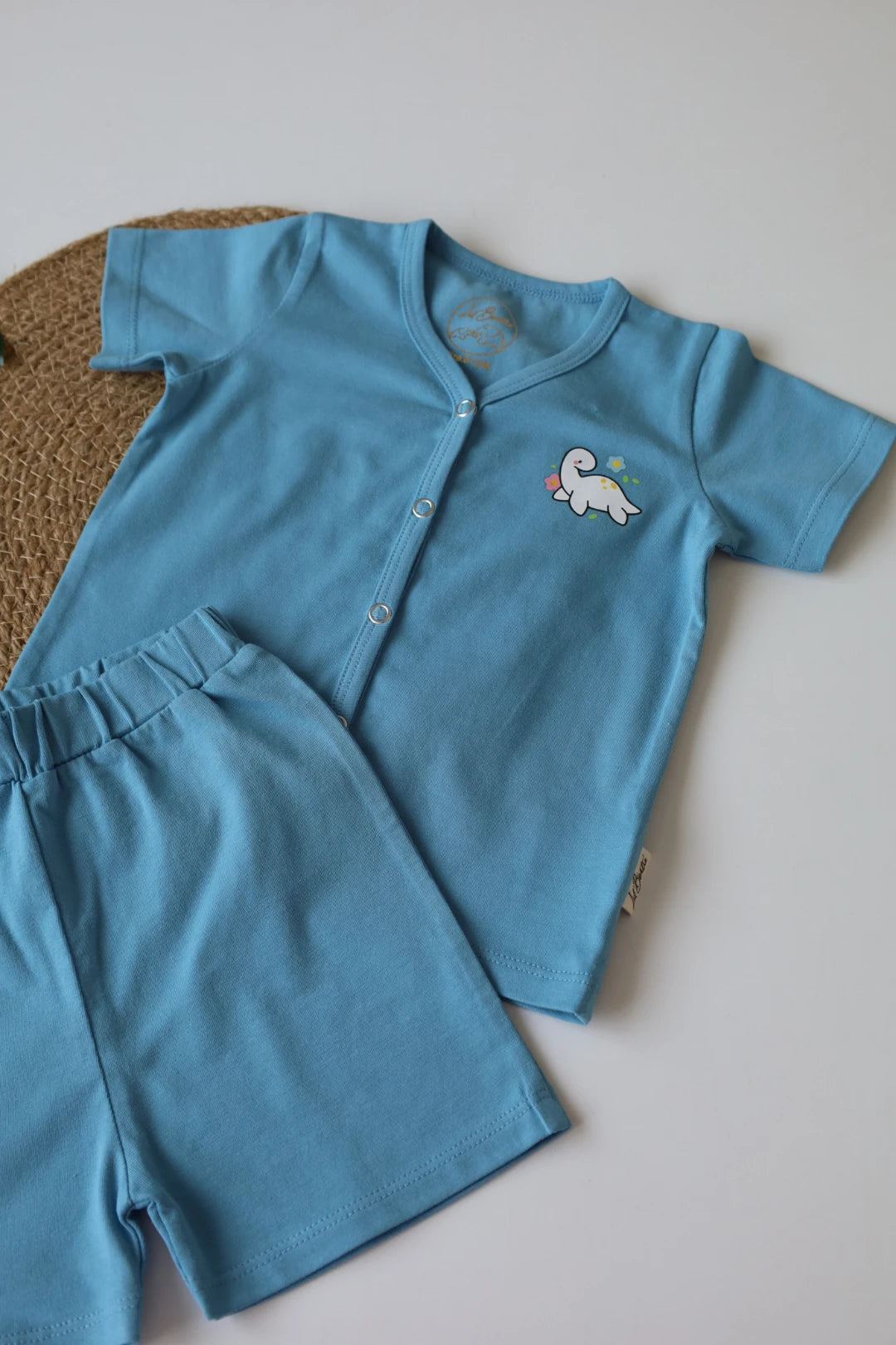 Dino-Newborn Jabla and Shorts
