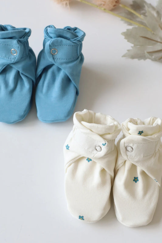 Duo-Bud-Newborn-Baby-Booties-and-Socks