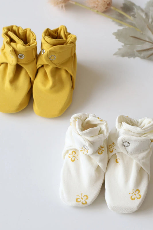 Duo-Flitter-Newborn-Baby-Booties-and-Socks