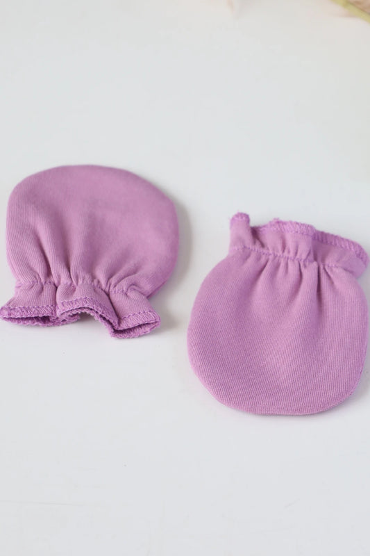 Lilac-Hug-Baby-Mittens