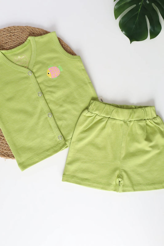 Little-Sprout-Newborn-jabla-and-Shorts
