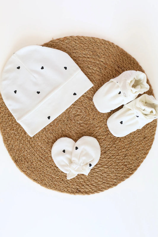 Love-Dots-Newborn-Accessory-Combo