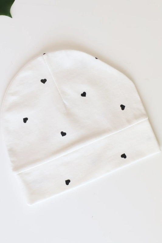 Love-Dots-Newborn-Cap