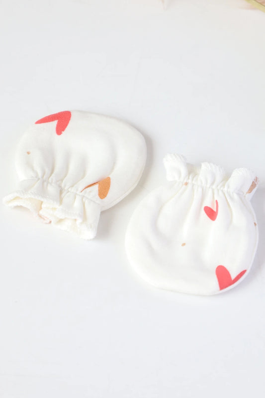 Love-Sprinkle-Baby-Mittens