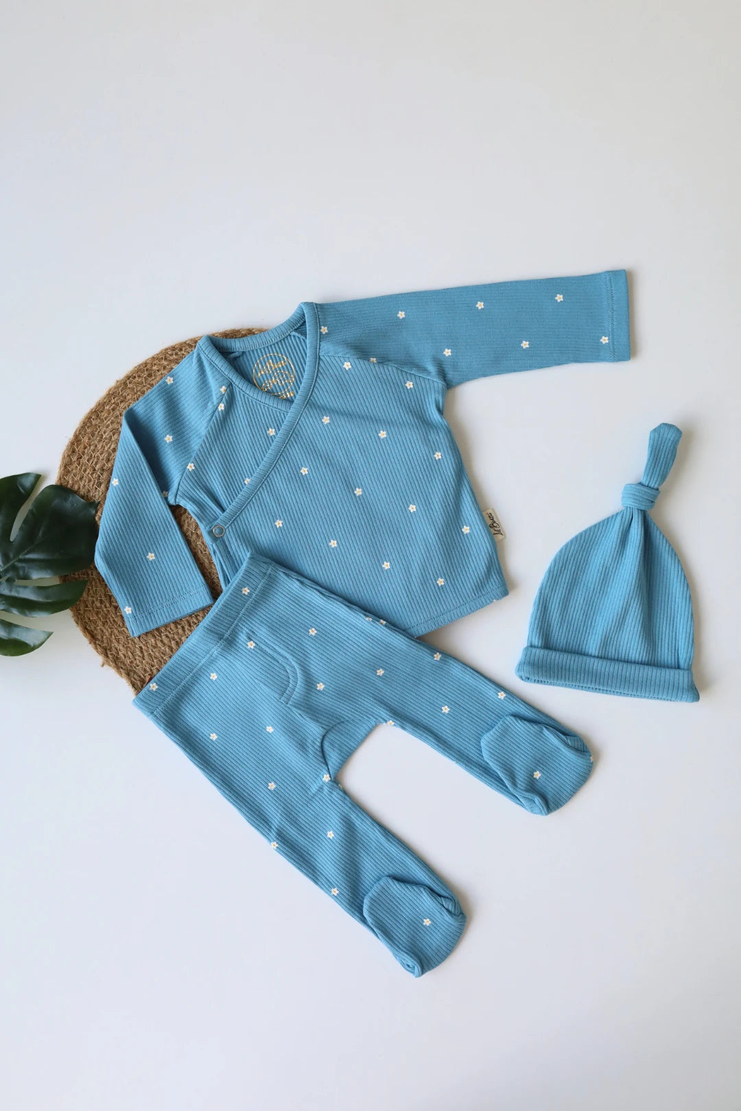 Marine-Daisy-Newborn-Clothes-Set