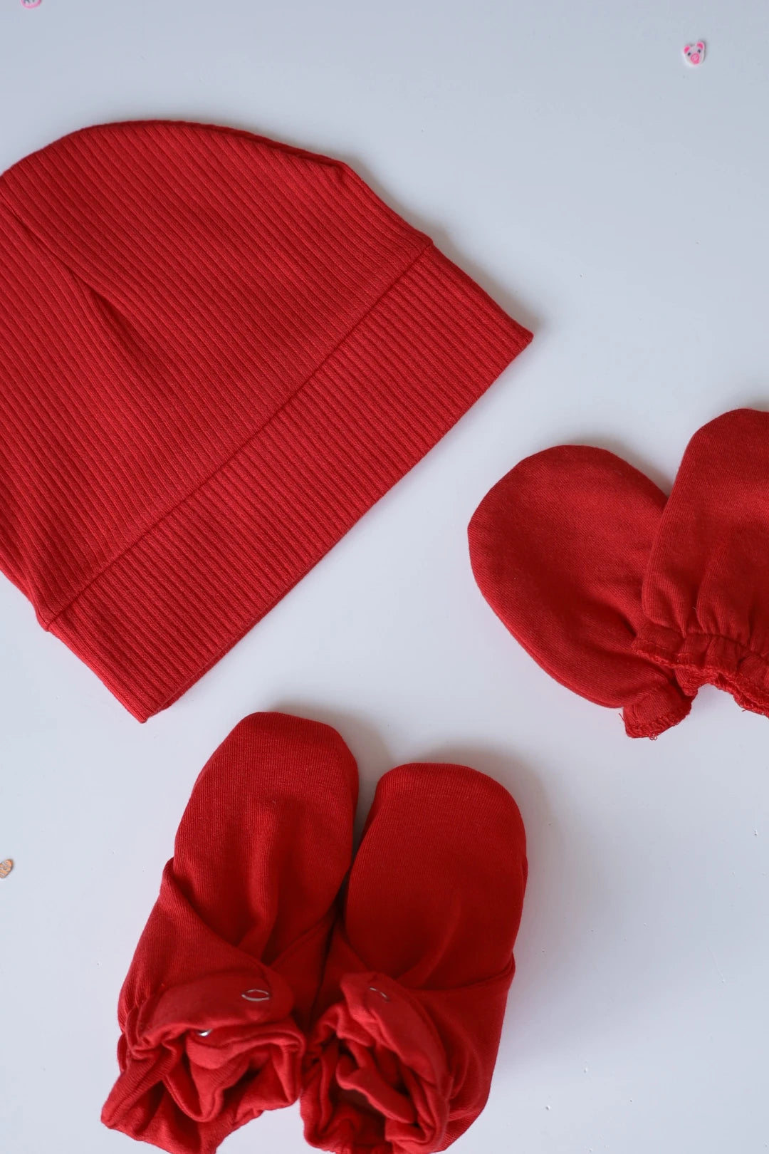 Newborn-Baby-Cap-Mittens-Booties-Set-Trio-Cherry