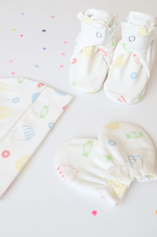 Newborn-Baby-Cap-Mittens-Booties-Set-Trio-Pop