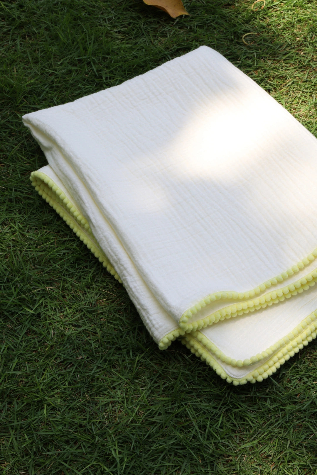 Newborn-Baby-Towel-Crinkled-Cotton-Blankets-Yellow