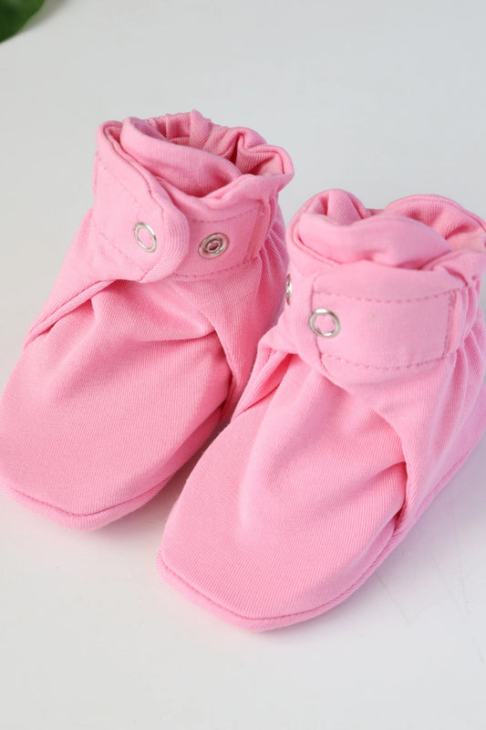 Petal-Puff-Baby-Booties