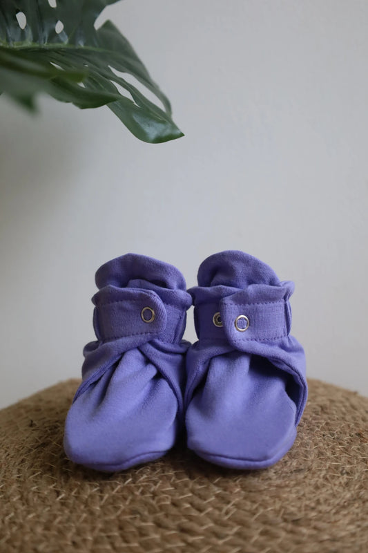 Snug-19-Newborn-Baby-Booties-and-Socks