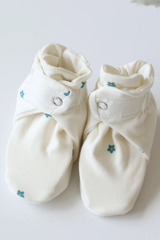 Snug-24-Newborn-Baby-Booties-and-Socks