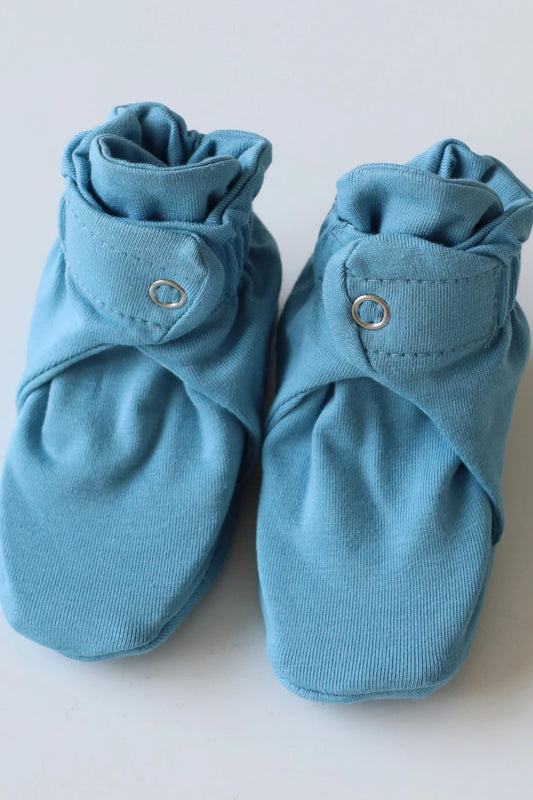 Snug-28-Newborn-Baby-Booties-and-Socks