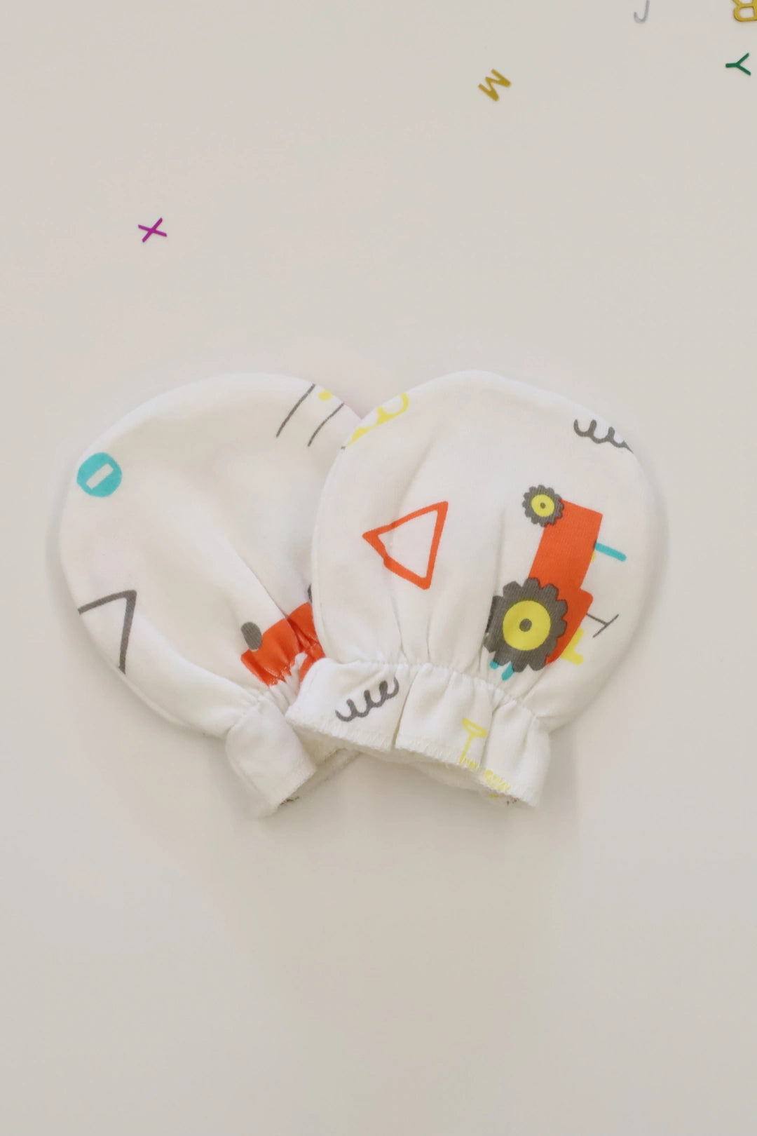 Track-Newborn-Baby-Mittens