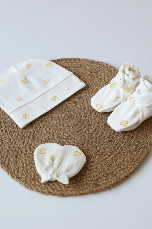 Trio-Citrine-Cap-Mittens-and-Booties-Combo-2