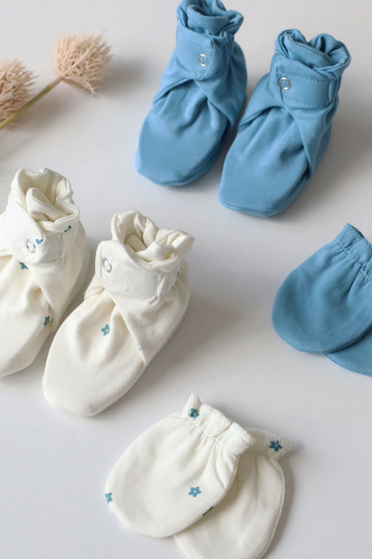 Twin-Dew-Baby-Mittens-and-Booties