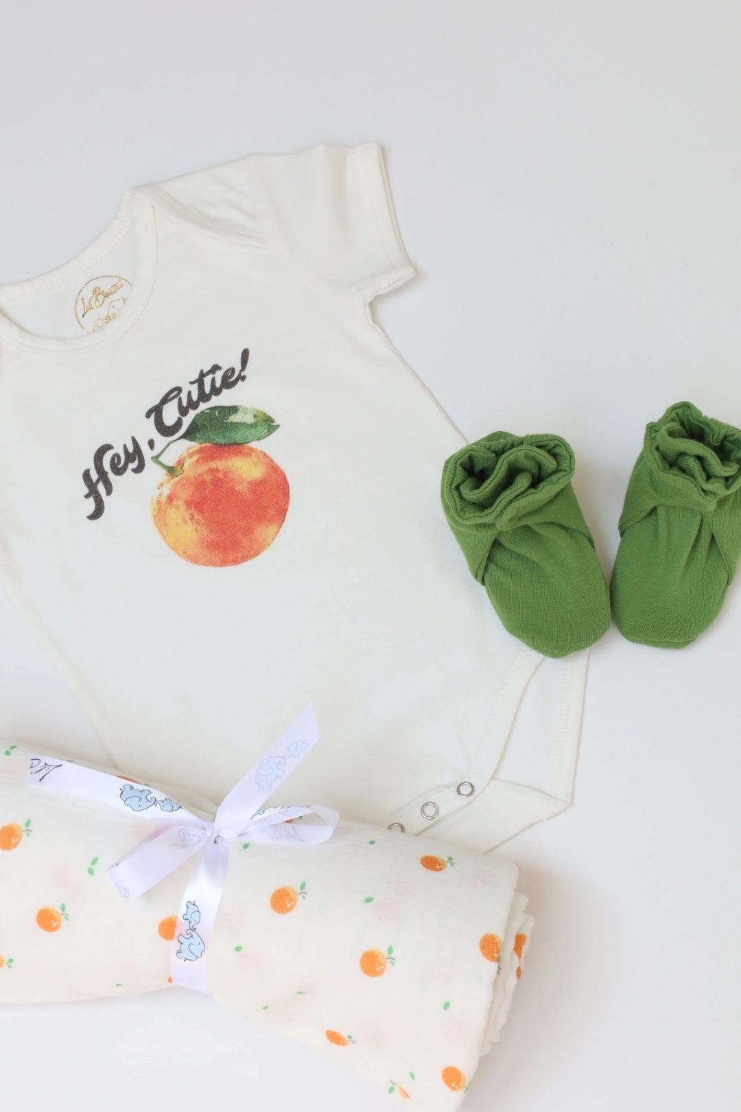 newbornbabygiftset-orangecombo-2