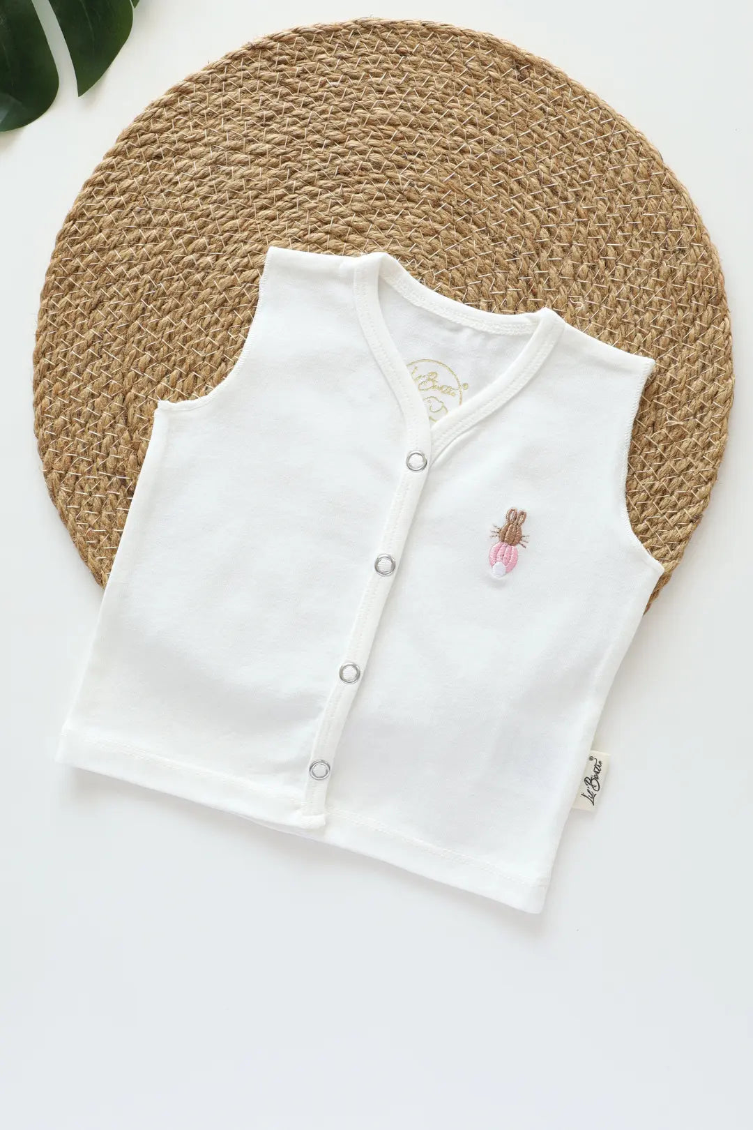Belle-Bug-Newborn-Jabla