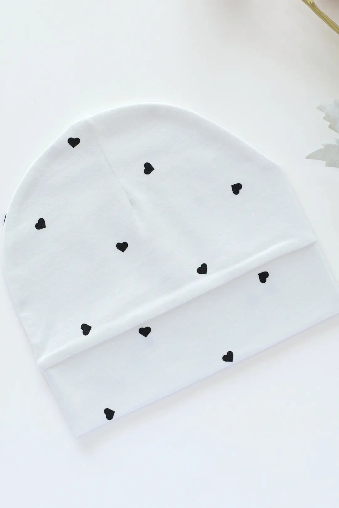 Black-Heart-Baby-Cap