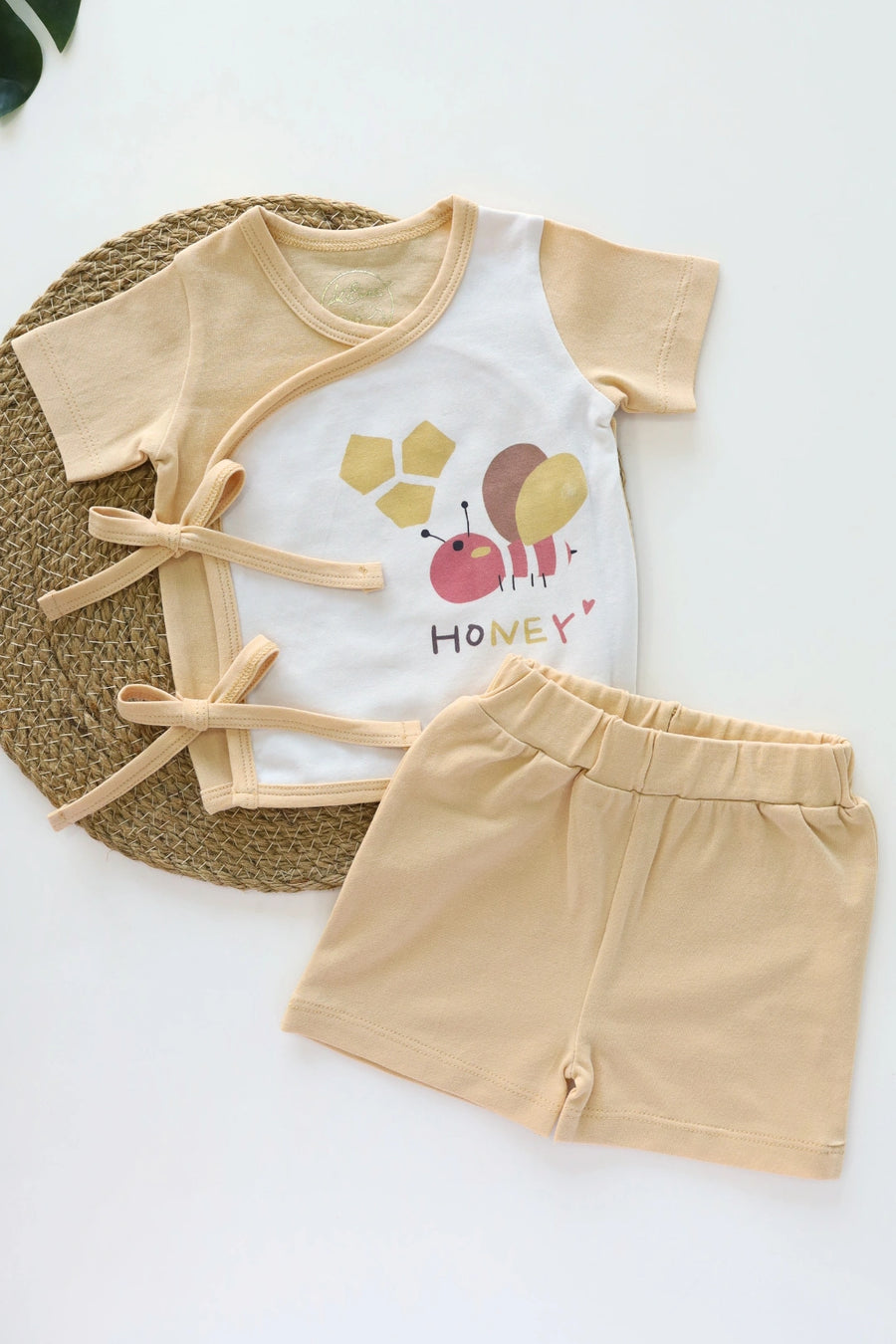 Caramel-Cloud-Kimono-Jabla-and-Shorts