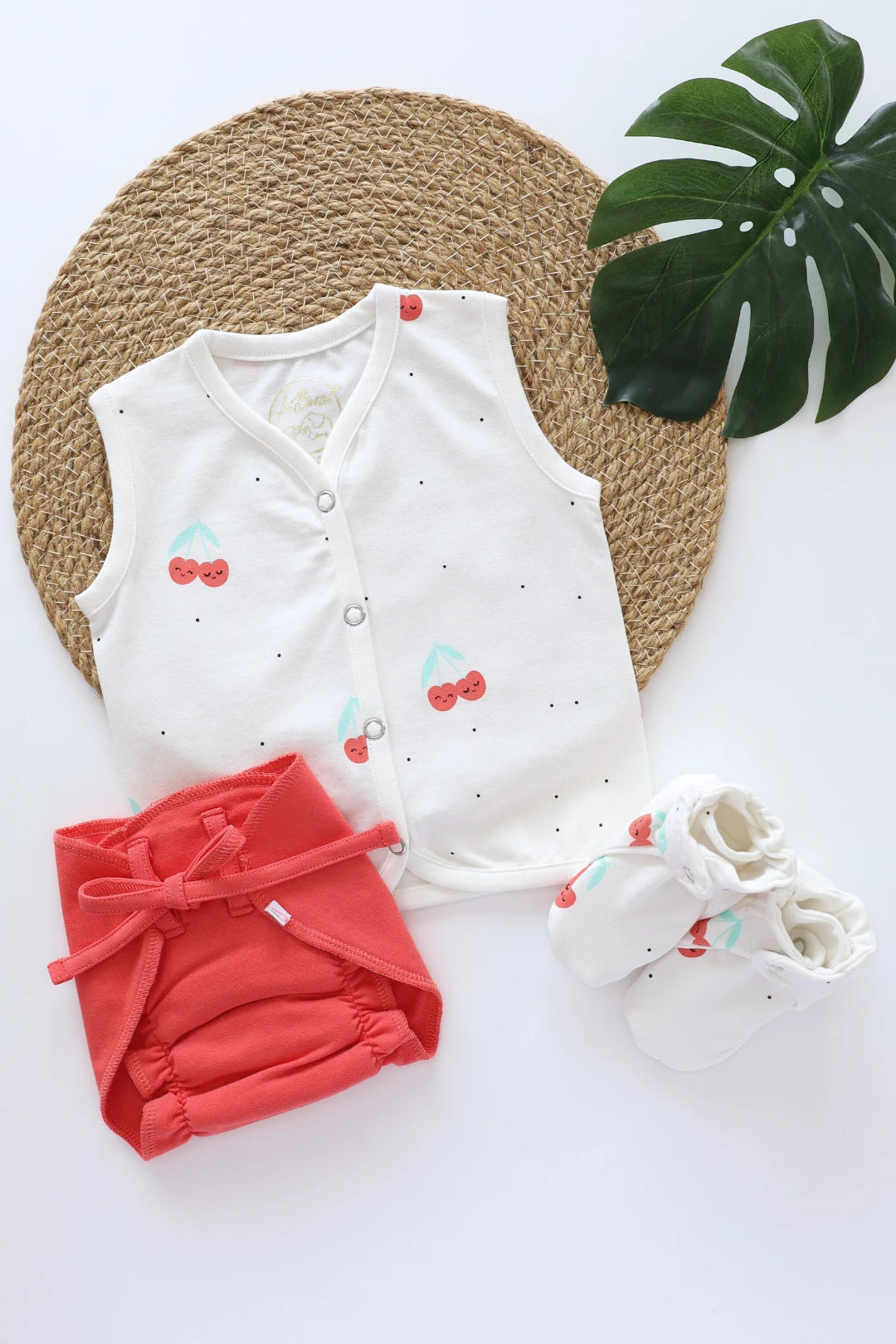 Cerise-Pop-Newborn-Clothes-Set