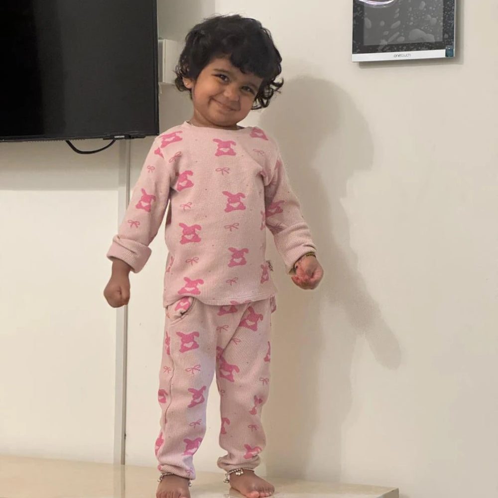 <p><strong>HAPPY CUSTOMERS</strong></p>