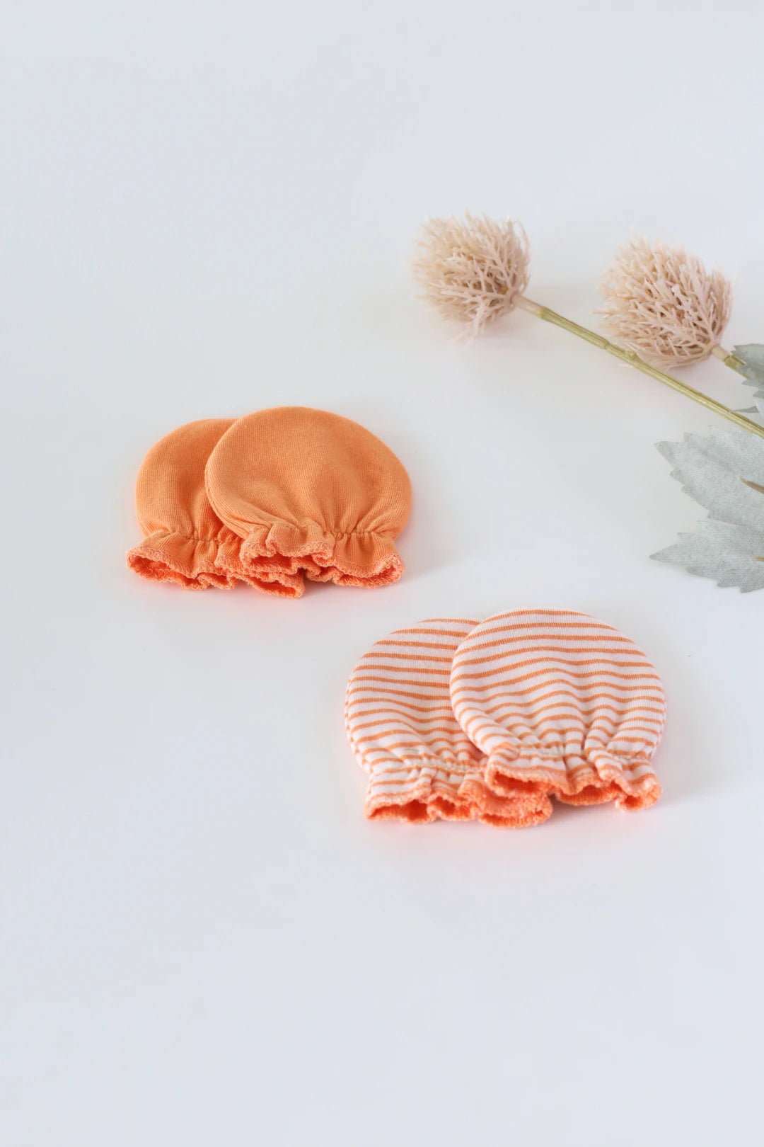 Duo-Mitts-Taffy-Baby-Mittens