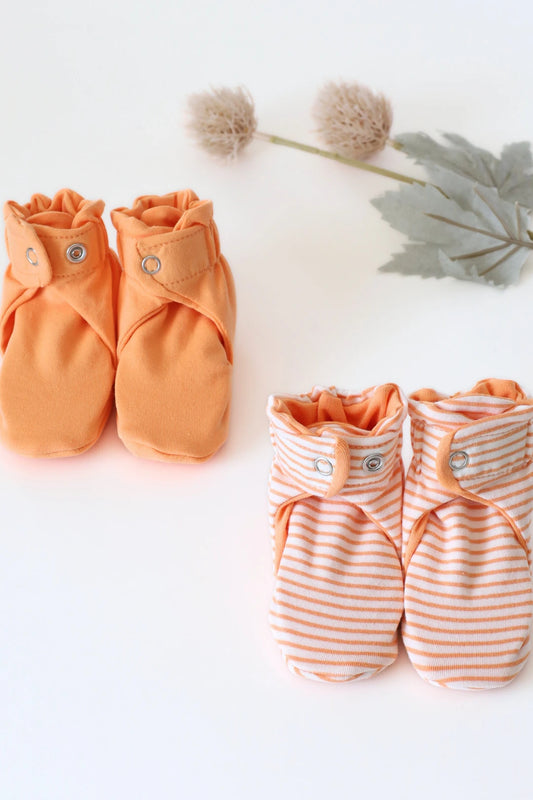 Duo-Taffy-Baby-Booties-Combo