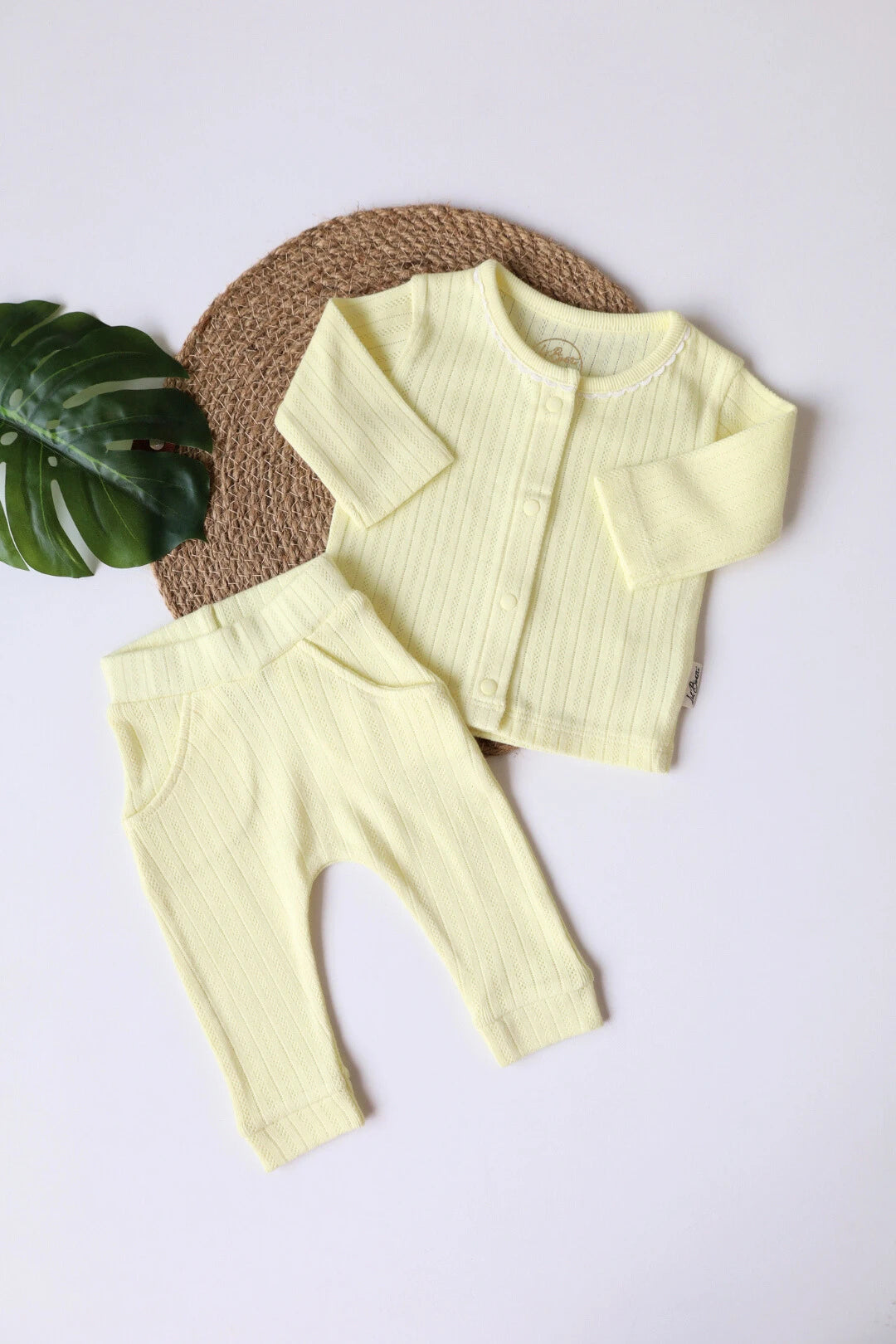 Eyelet-Buttercream-Pointelle-Newborn-Clothes-Set