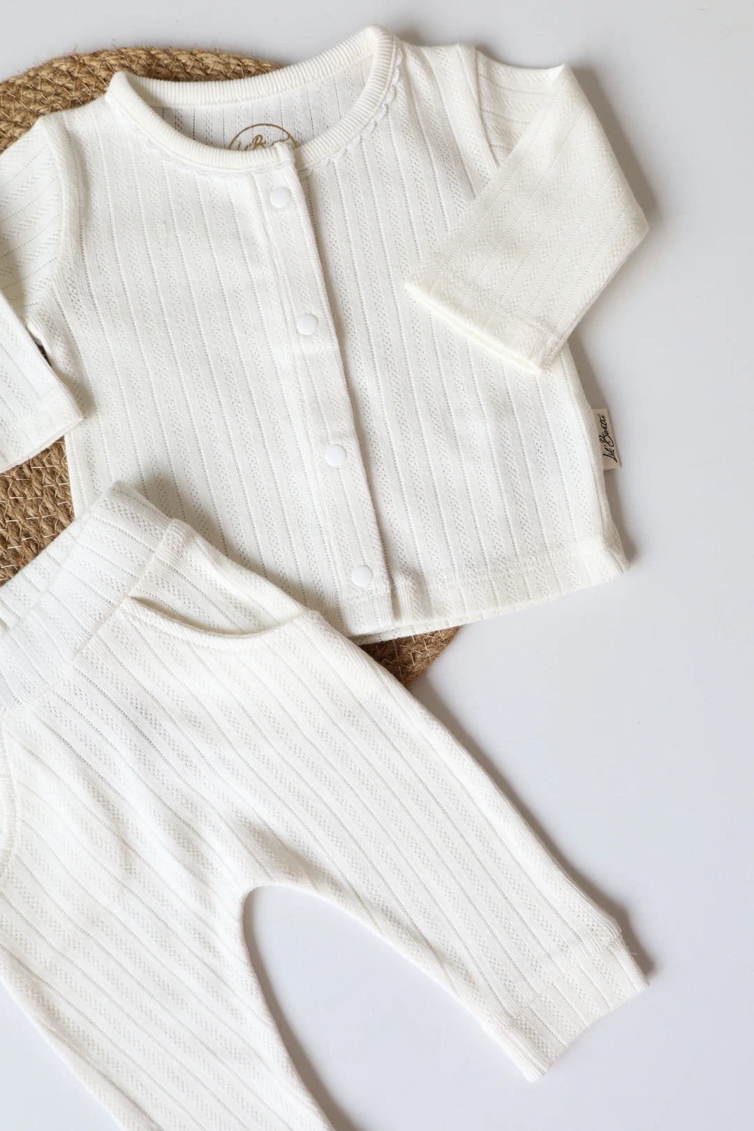 Eyelet-Pearl-Pointelle-Newborn-Clothes-Set