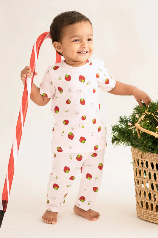 Fragaria-Kids-T-Shirt-and-Pant-Set