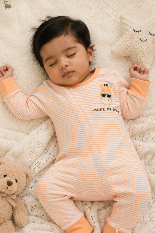 Giraffe-Suit-Newborn-Baby-Sleepsuit