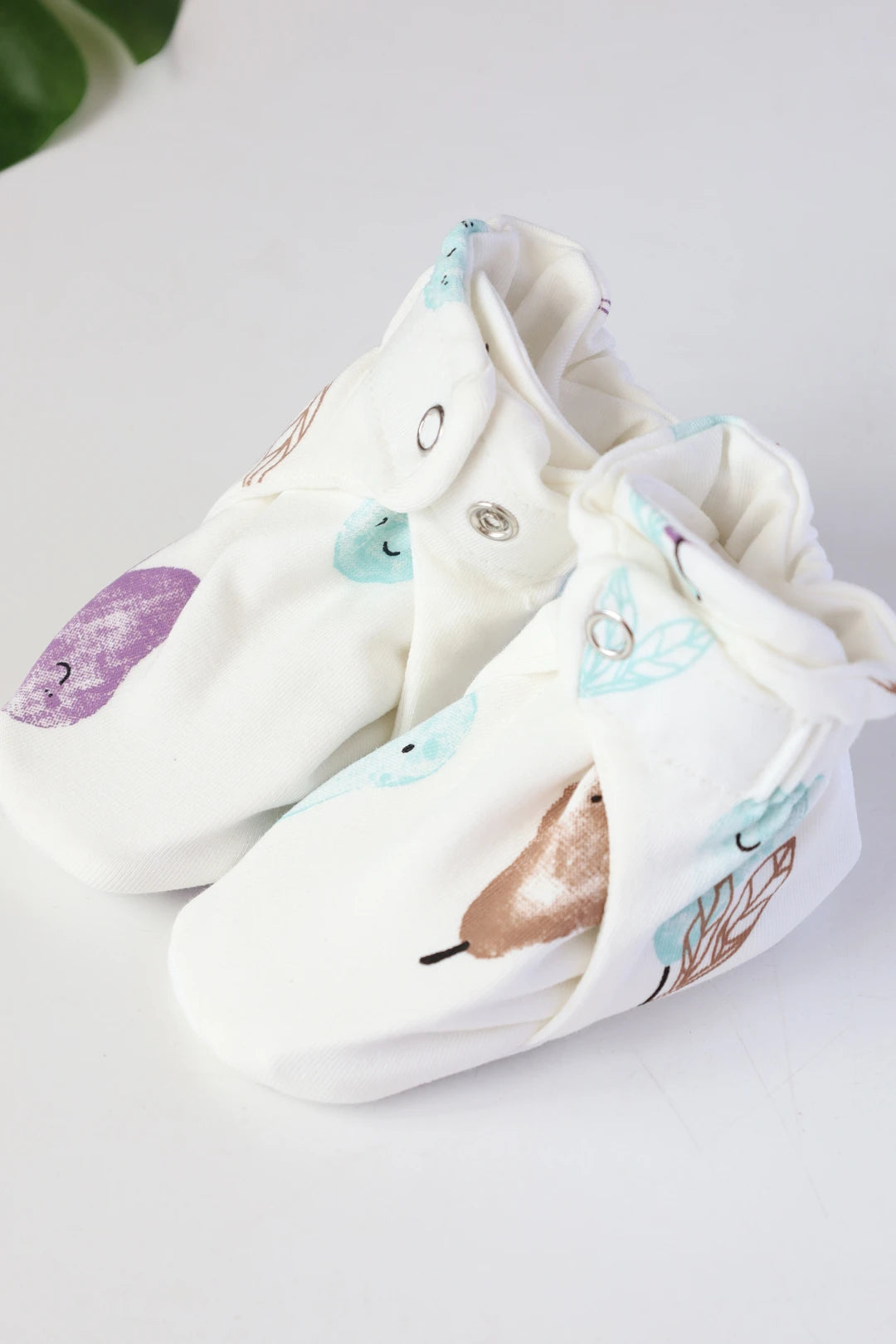 Happy-Pear-Baby-Booties