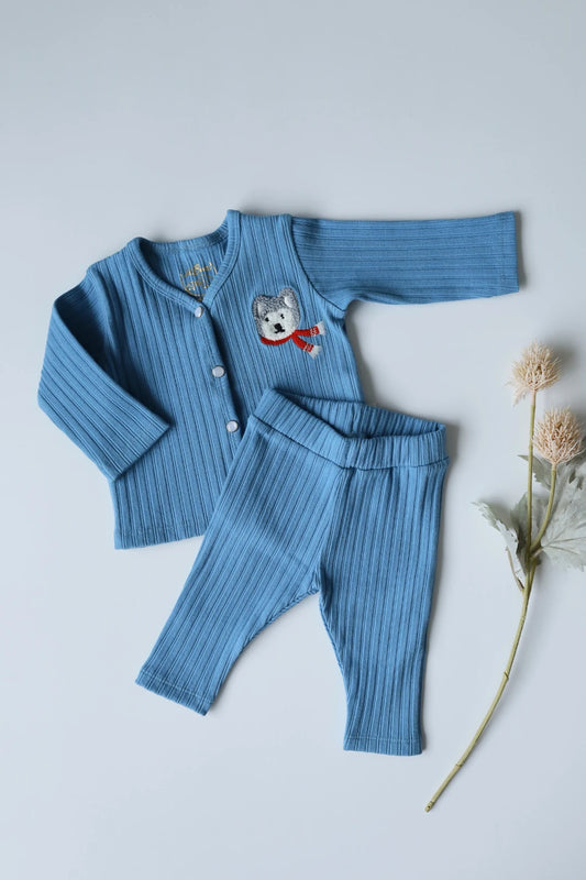 Howler-Newborn-Clothes-Set