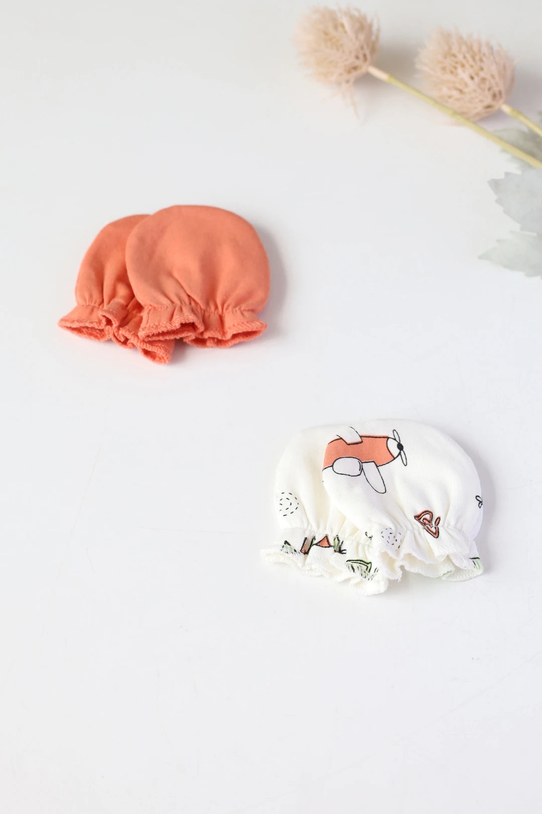 Jetset-Tots-Baby-Mittens-Combo