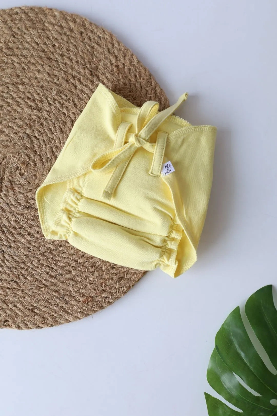 Light-yellow-Newborn-Nappies