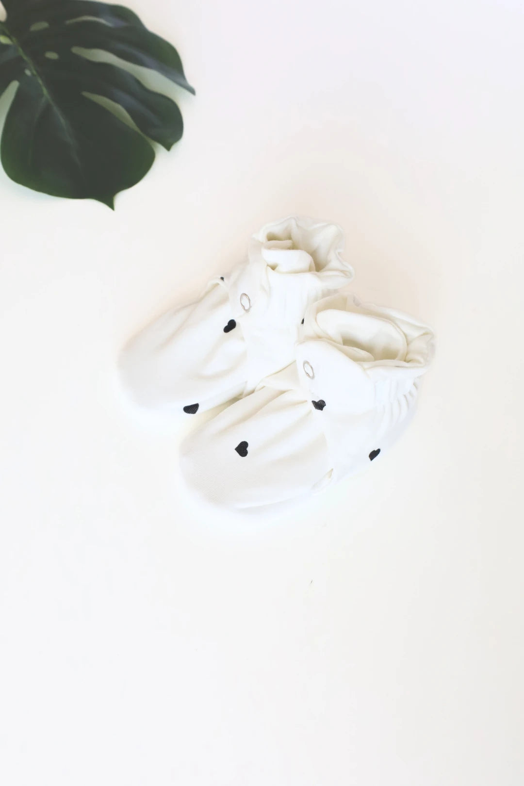 Love-Dots-Baby-Booties