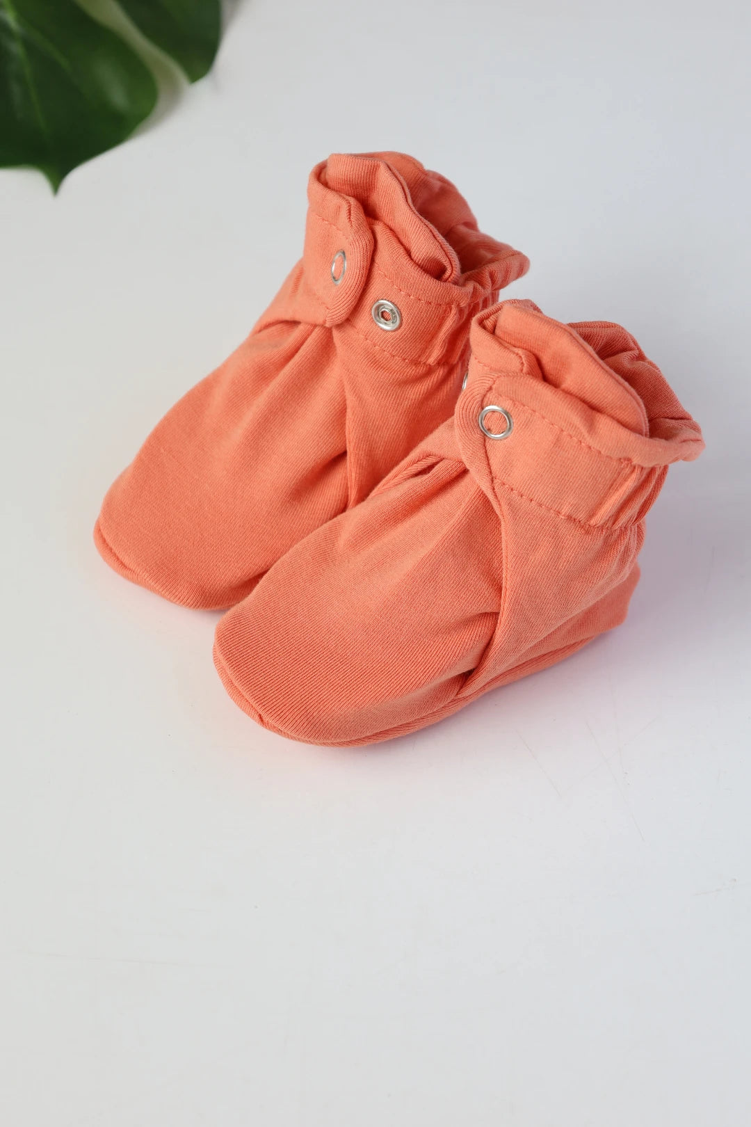 Maple-Snug-Baby-Booties
