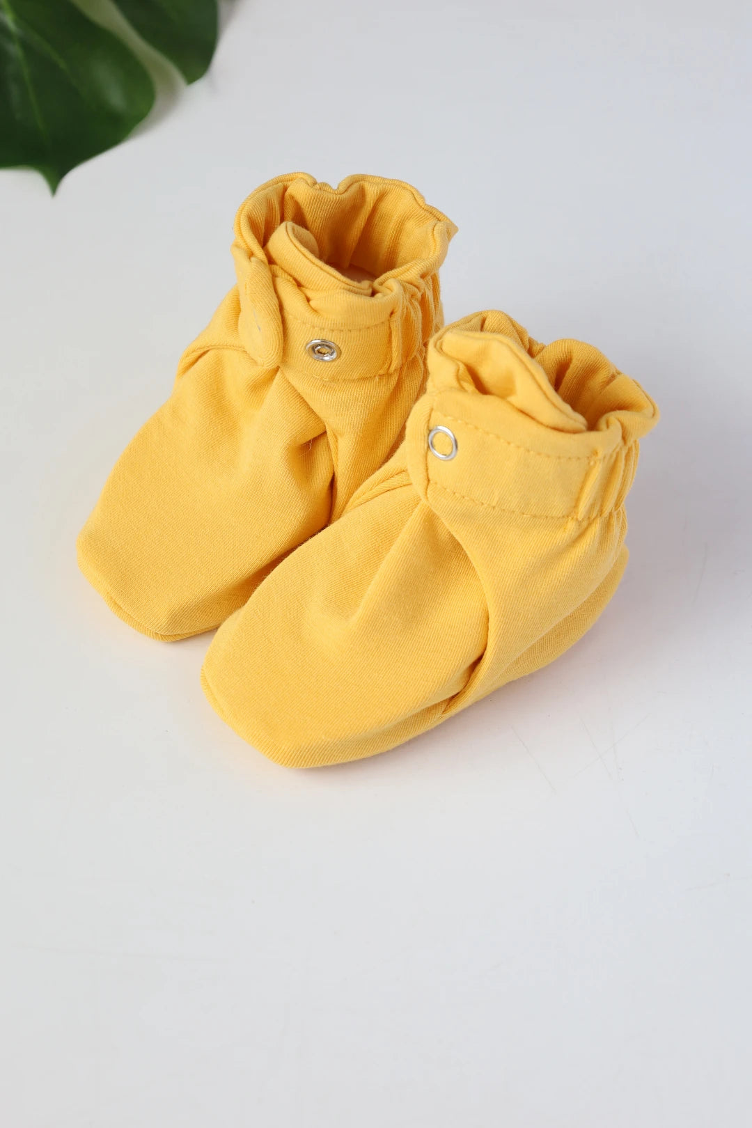 Marigold-Munchkin-Baby-Booties