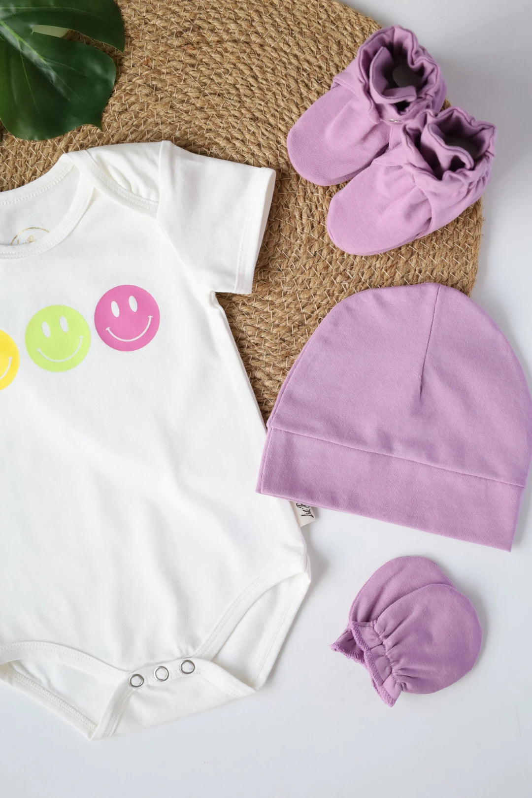 Meadow-Smiles-Combo-Newborn-Essentials-Gift-Combo