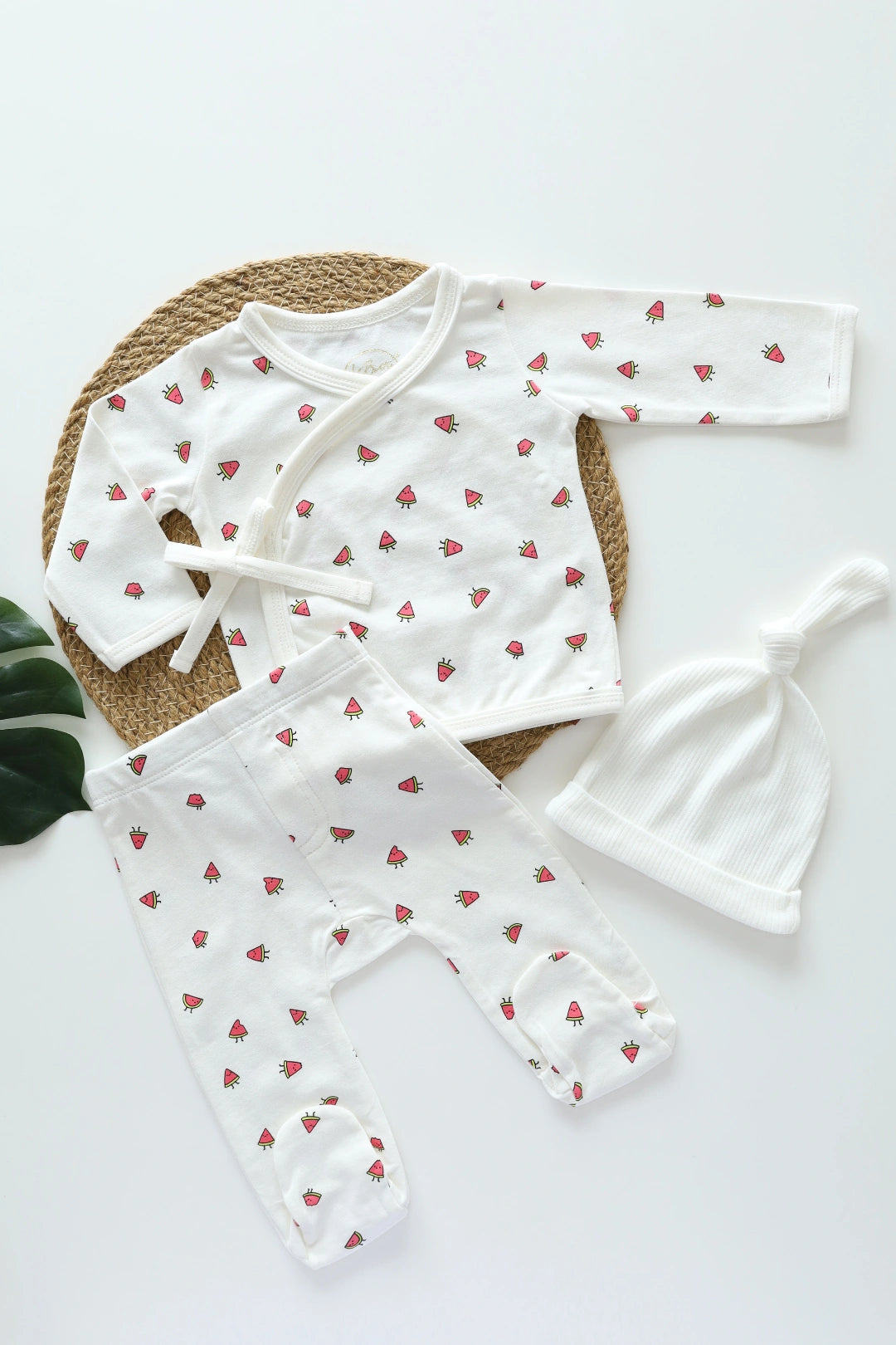 Melpie-Picnic-Newborn-Clothes-Set