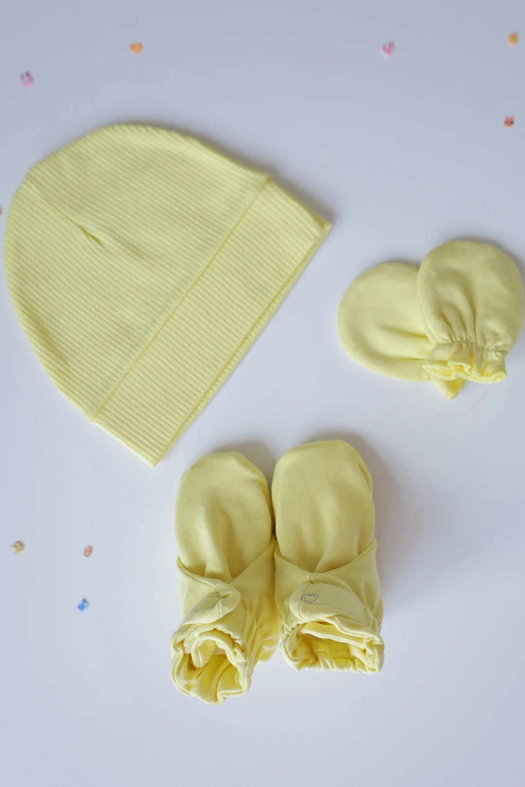 Newborn-Baby-Cap-Mittens-Booties-Set-Trio-Buttercup