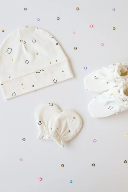 Newborn-Baby-Cap-Mittens-Booties-Set-Trio-Cloud