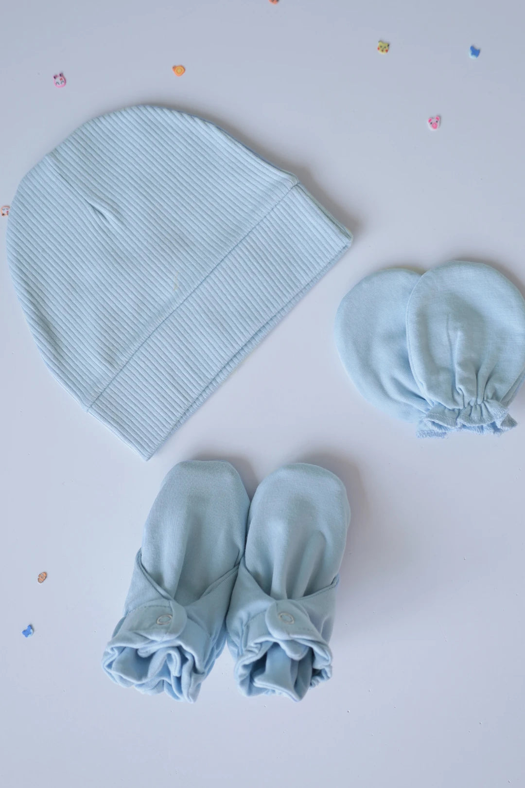 Newborn-Baby-Cap-Mittens-Booties-Set-Trio-Cloud-Blue
